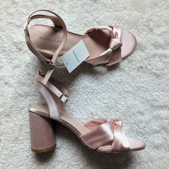 Nude/light pink heeled sandals - Picture 3 of 3